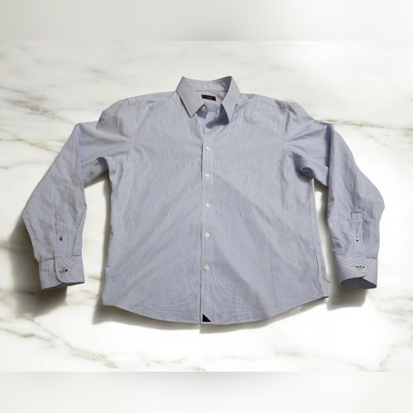 UNTUCKit Other - Untuckit button down shirt